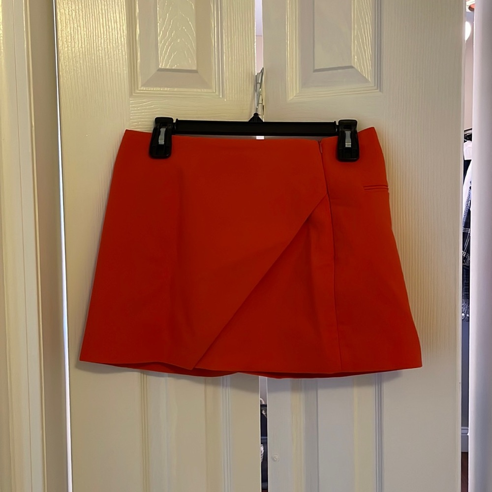 Zara orange skort